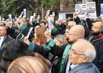 Avukatlar Yargıtay’a yürüdü