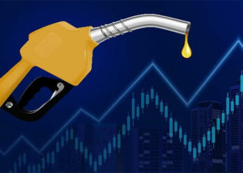 Daha yeni inmişti: Motorine zam!