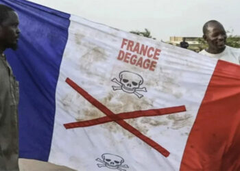 Burkina Faso Fransızcayı resmi dil olmaktan çıkardı