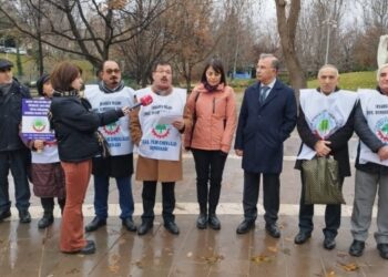 Emeklilerden TBMM önünde protesto eylemi