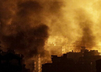 İsrail saldırıları ‘insani ara’ sonrası artarak sürüyor