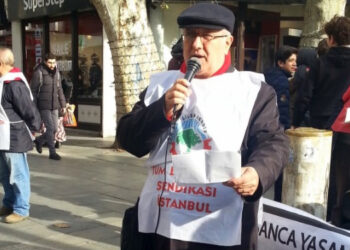 Dilenci değil emekliyiz, sadaka değil insanca yaşanacak maaş istiyoruz