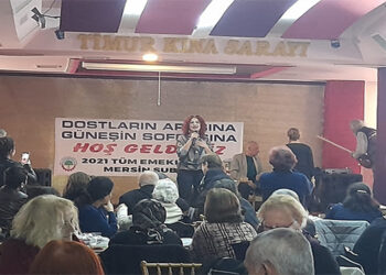 Emekliler ayaktaydı!