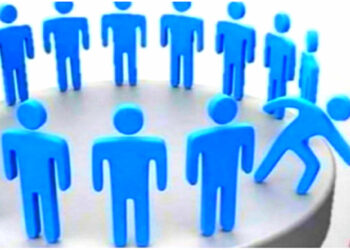 Emekliler ve EYT’liler ortak mücadeleye çağırıyor