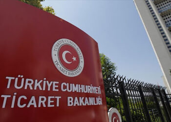 Halkın tepkisi İsrail ile ticarete geri adım attırdı