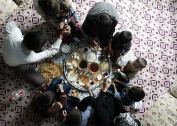 Asgari ücretlinin sofrası her ay küçülüyor