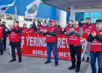 Metal işçileri fabrika fabrika grev alanına çıkıyor