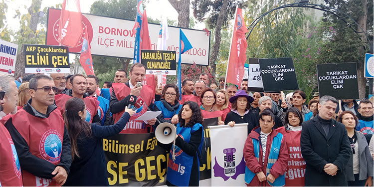 Eğitim-İş: Okullarda dersi öğretmenler verir!