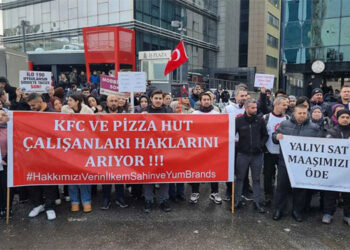 KFC ve Pizza Hut işçileri: “Kara kışın ortasında açta, açıkta bırakıldık”