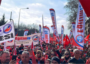 Eğitim-İş “Cumhuriyet ve Emek Yürüyüşü” Ankara Tandoğan’da tamamlandı