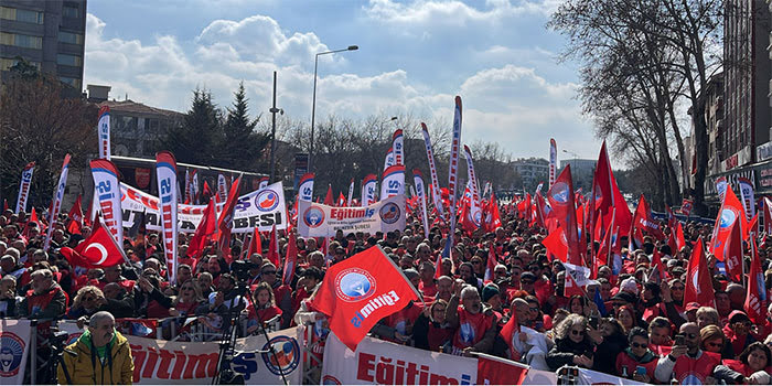 Eğitim-İş “Cumhuriyet ve Emek Yürüyüşü” Ankara Tandoğan’da tamamlandı