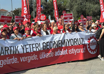 Asgari ücret enflasyon karşısında eriyor: Emekçinin üç aylık kaybı 134,2 milyar TL