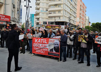 Tarsus halkı Colani’nin Türkiye ziyaretini protesto etti