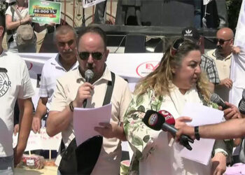 Emekliler Kadıköy’de eylemde: Aş yerine dert kaynatıyoruz