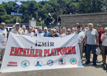 Emekliler İzmir’den seslendi; “Birleş! Örgütlen! Sesini yükselt! Gücünü göster!”