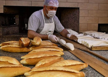 Asgari ücret ekmek zammına yetişemiyor