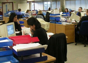 İktidardan memura da aynı senaryo: Son güne kadar beklet, düşük zamma mecbur et