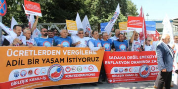 KAMU-AR: Gıda fiyatları 1 yılda yüzde 54 arttı