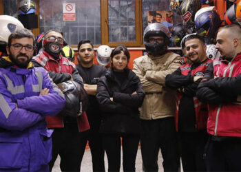 Şirketlerin kölelik sistemi kuryelerin canını hiçe sayıyor