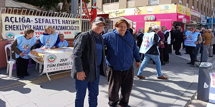 Emekliler meydanları terk etmiyor!