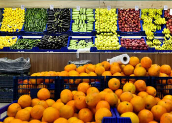 Tarla ve raflarda ücret makası açılıyor